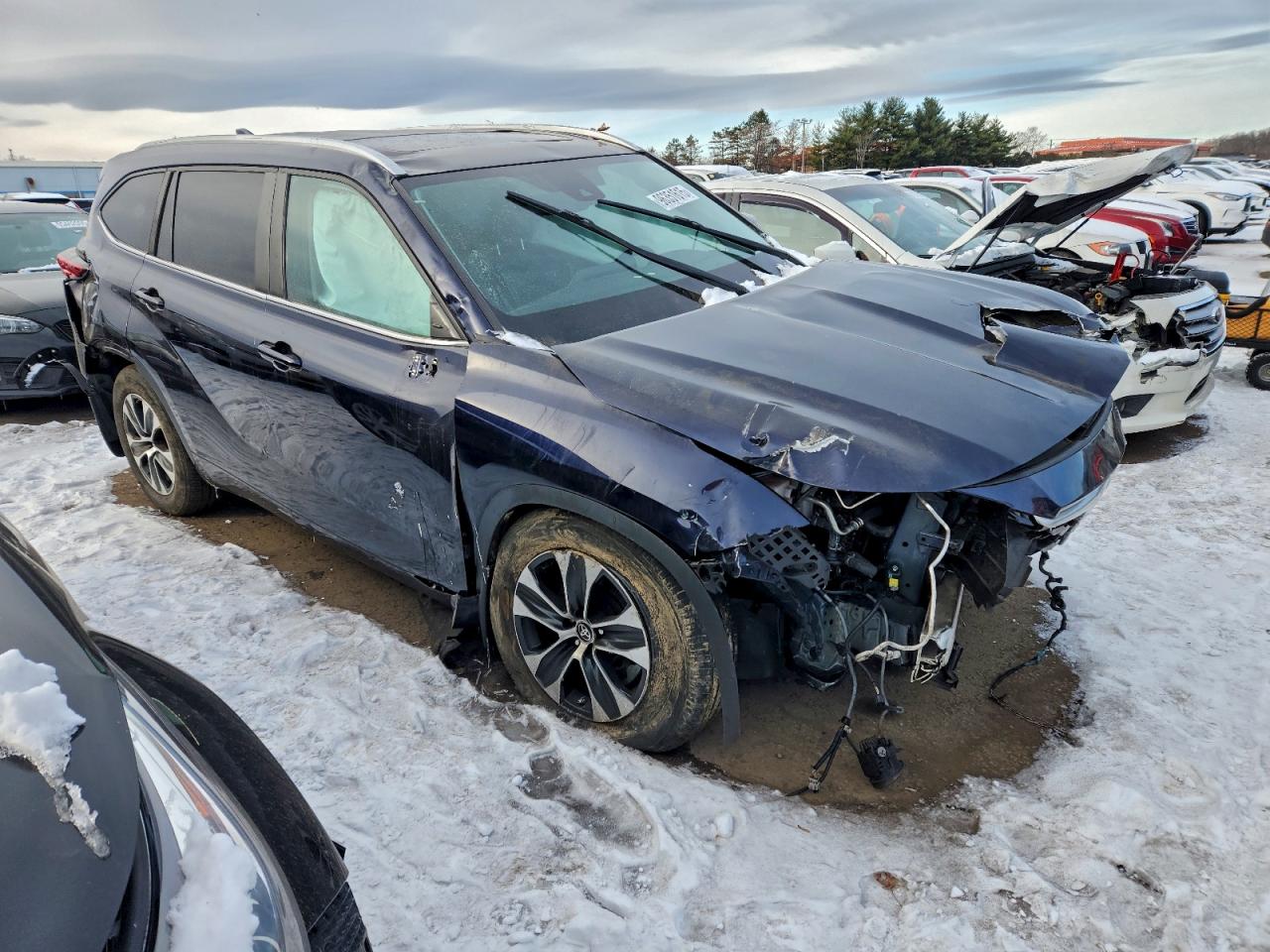 2023 TOYOTA HIGHLANDER L photo 10