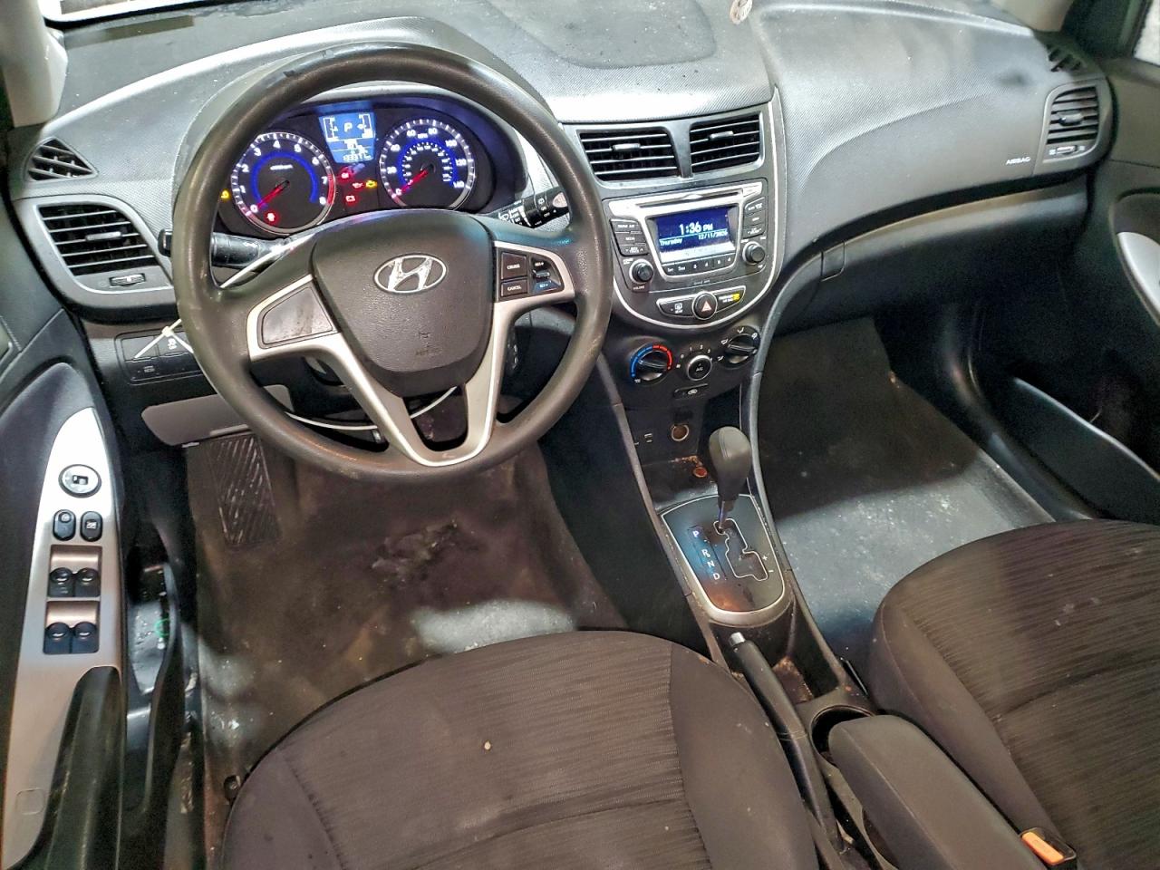 2015 HYUNDAI ACCENT GS photo 8