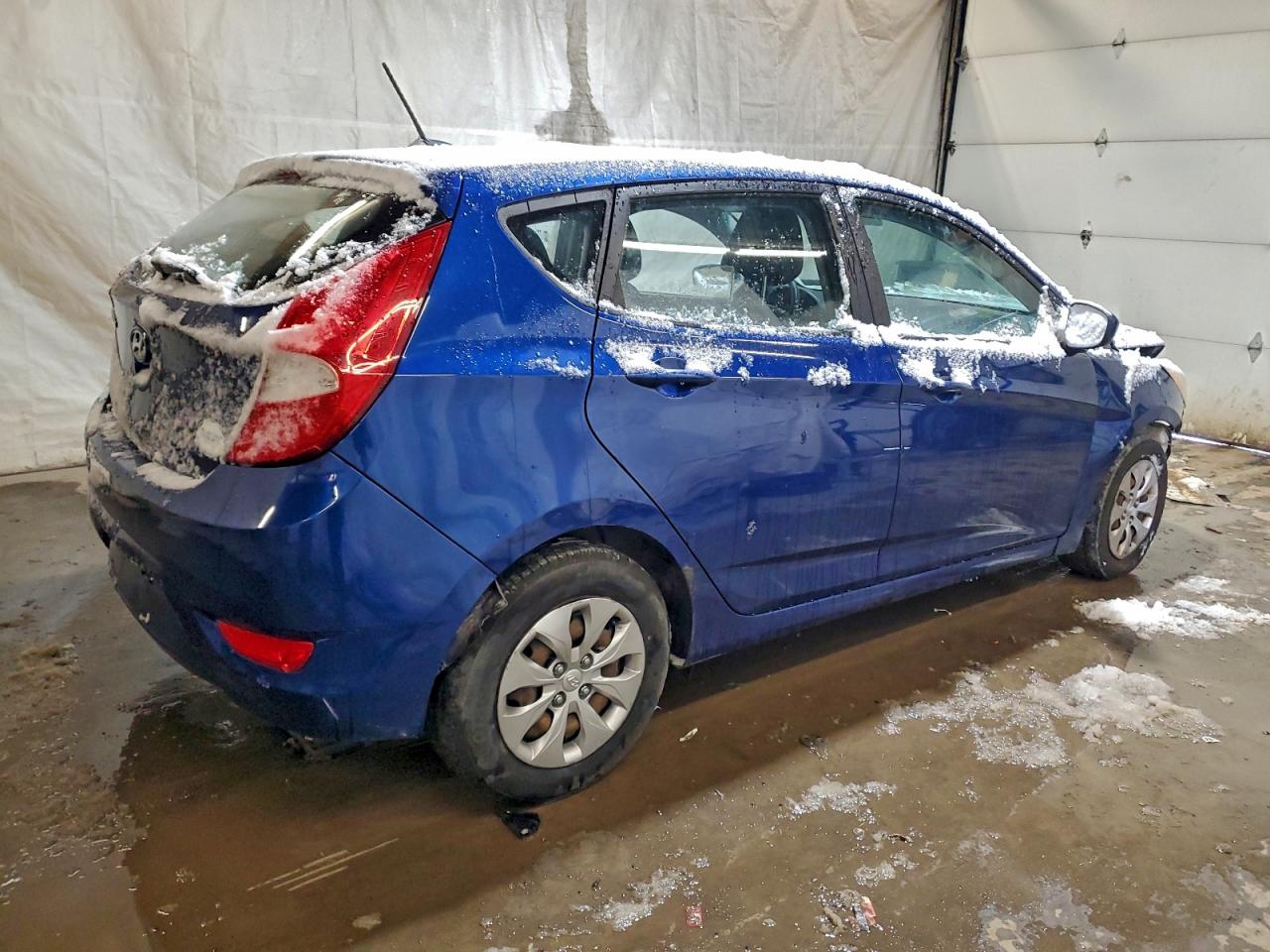 2015 HYUNDAI ACCENT GS photo 3