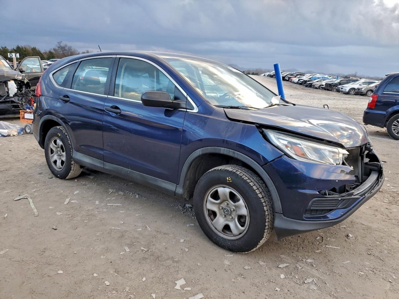 2015 HONDA CR-V LX photo 7