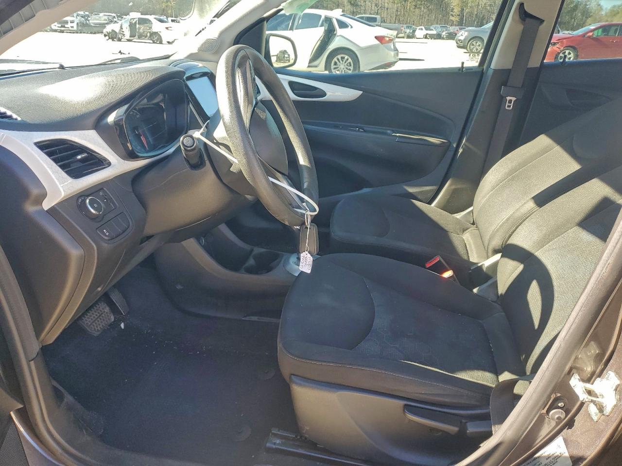 2016 CHEVROLET SPARK 1LT photo 7
