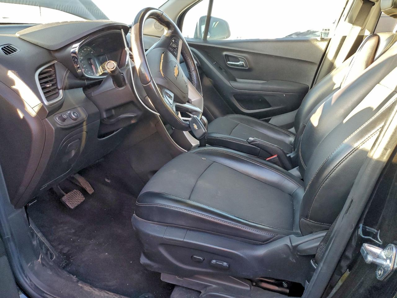 2019 CHEVROLET TRAX 1LT photo 7