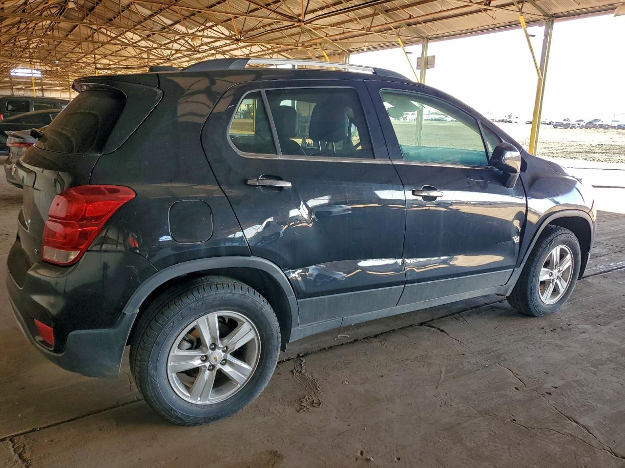 2019 CHEVROLET TRAX 1LT photo 3