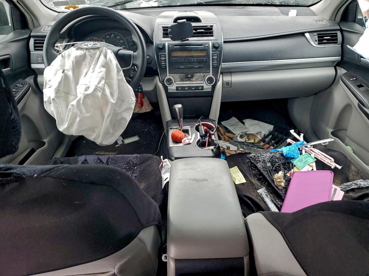 2012 TOYOTA CAMRY BASE photo 8