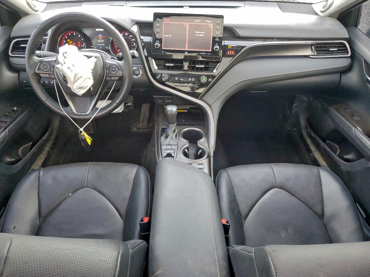 2023 TOYOTA CAMRY XSE photo 8