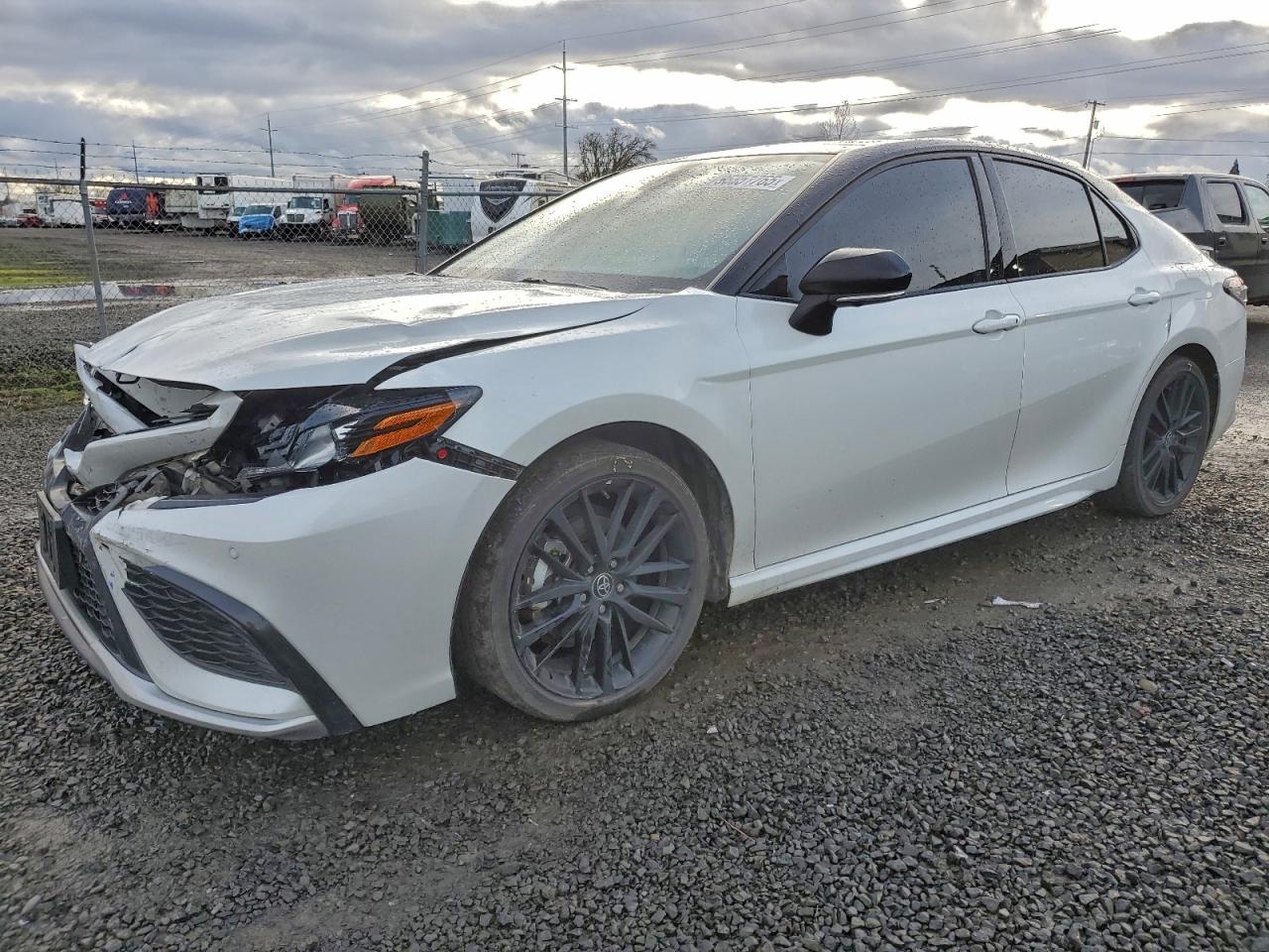 2023 TOYOTA CAMRY