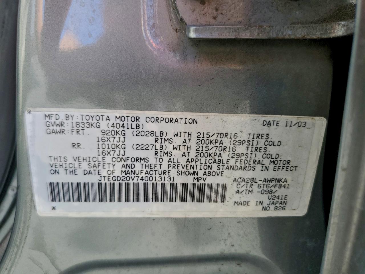 2004 TOYOTA RAV4 photo 13