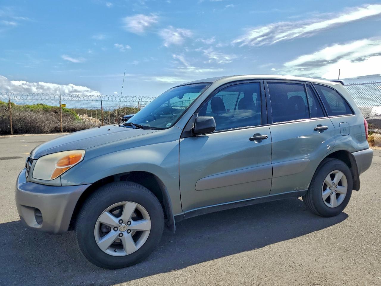 2004 TOYOTA RAV4