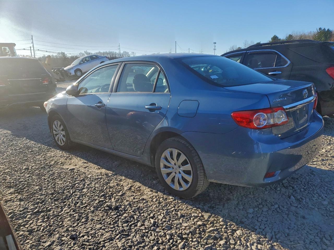 2013 TOYOTA COROLLA BASE photo 2
