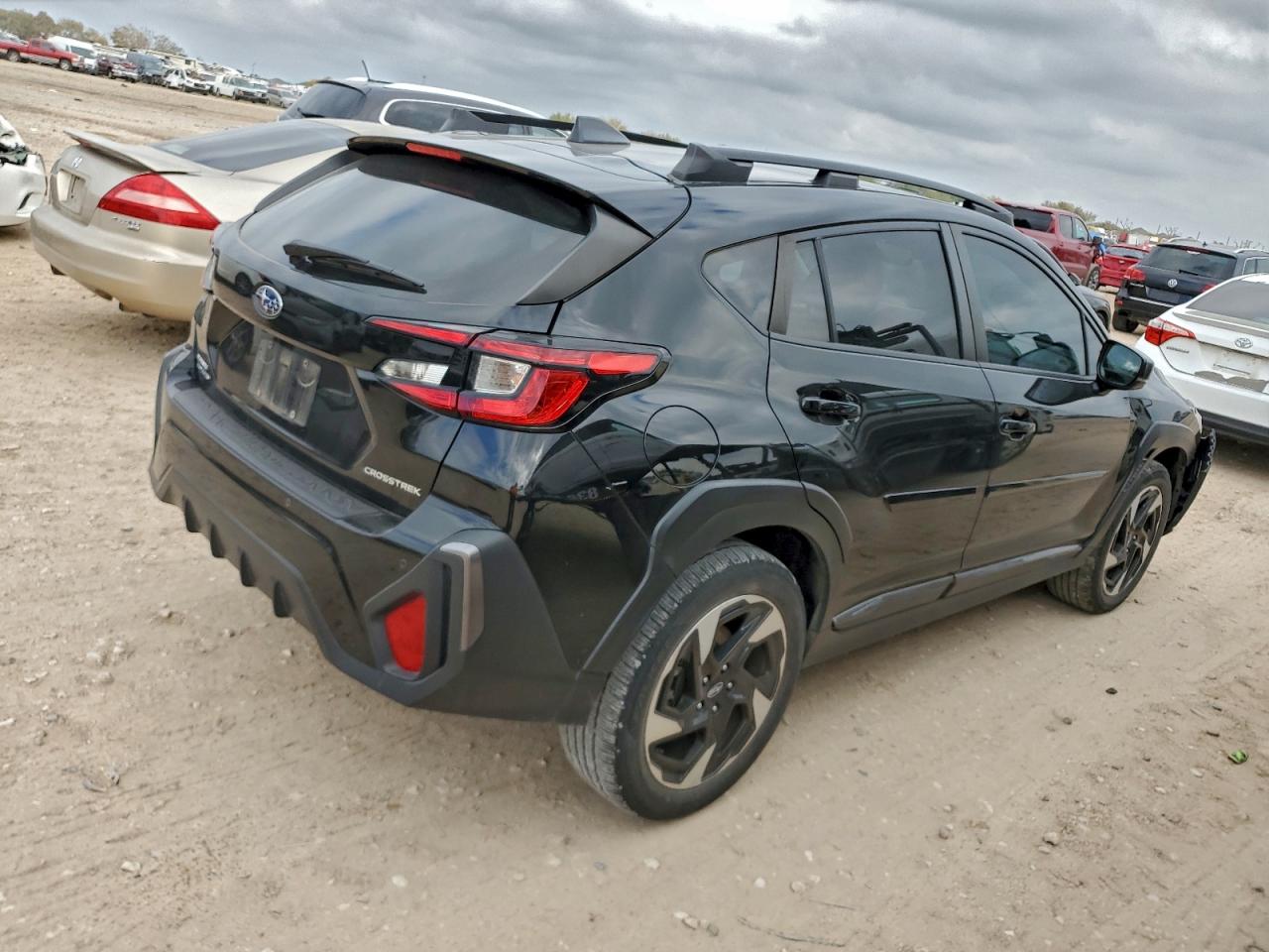 2024 SUBARU CROSSTREK LIMITED photo 3