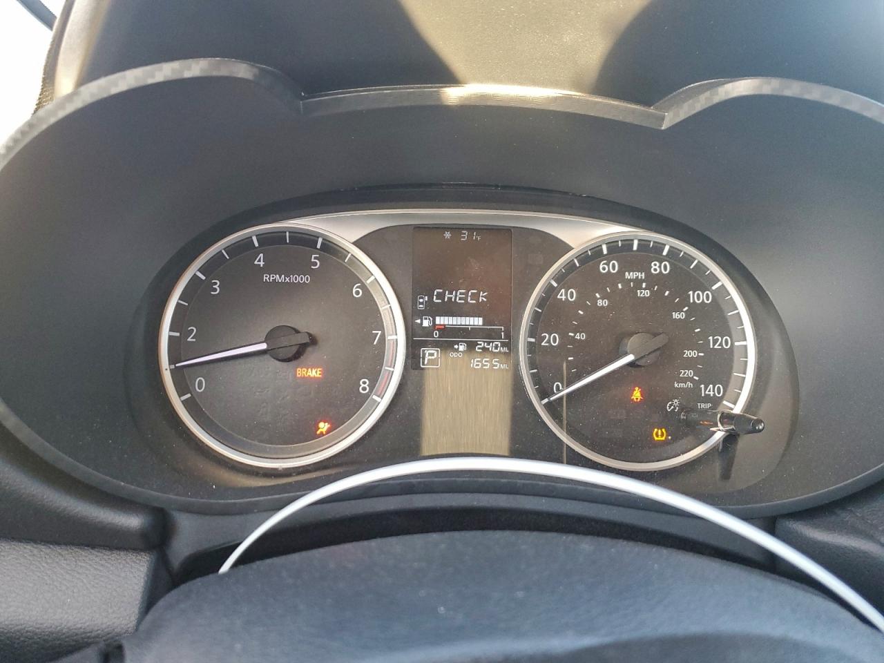 2025 NISSAN VERSA S photo 17