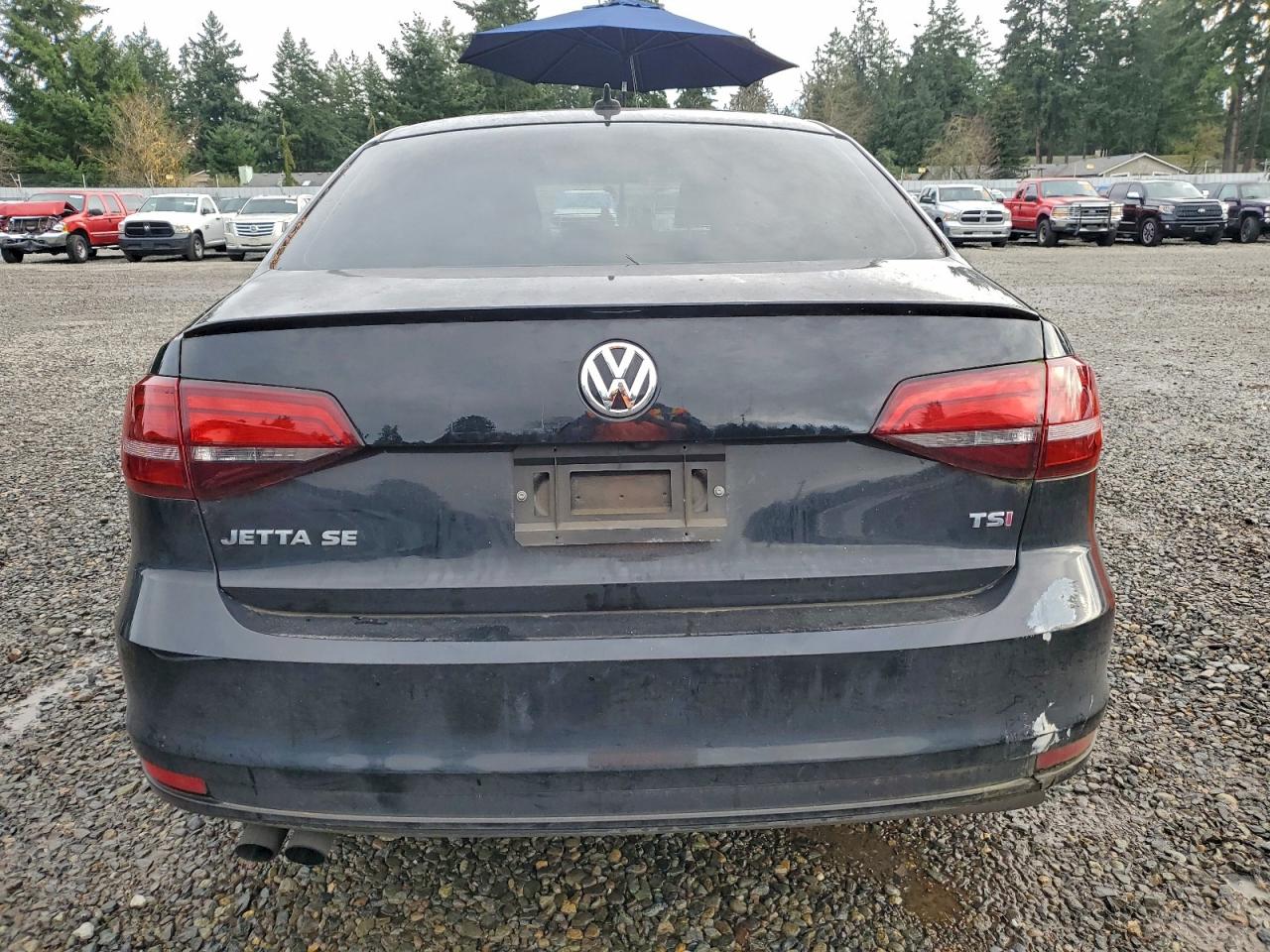 2018 VOLKSWAGEN JETTA SPORT photo 6