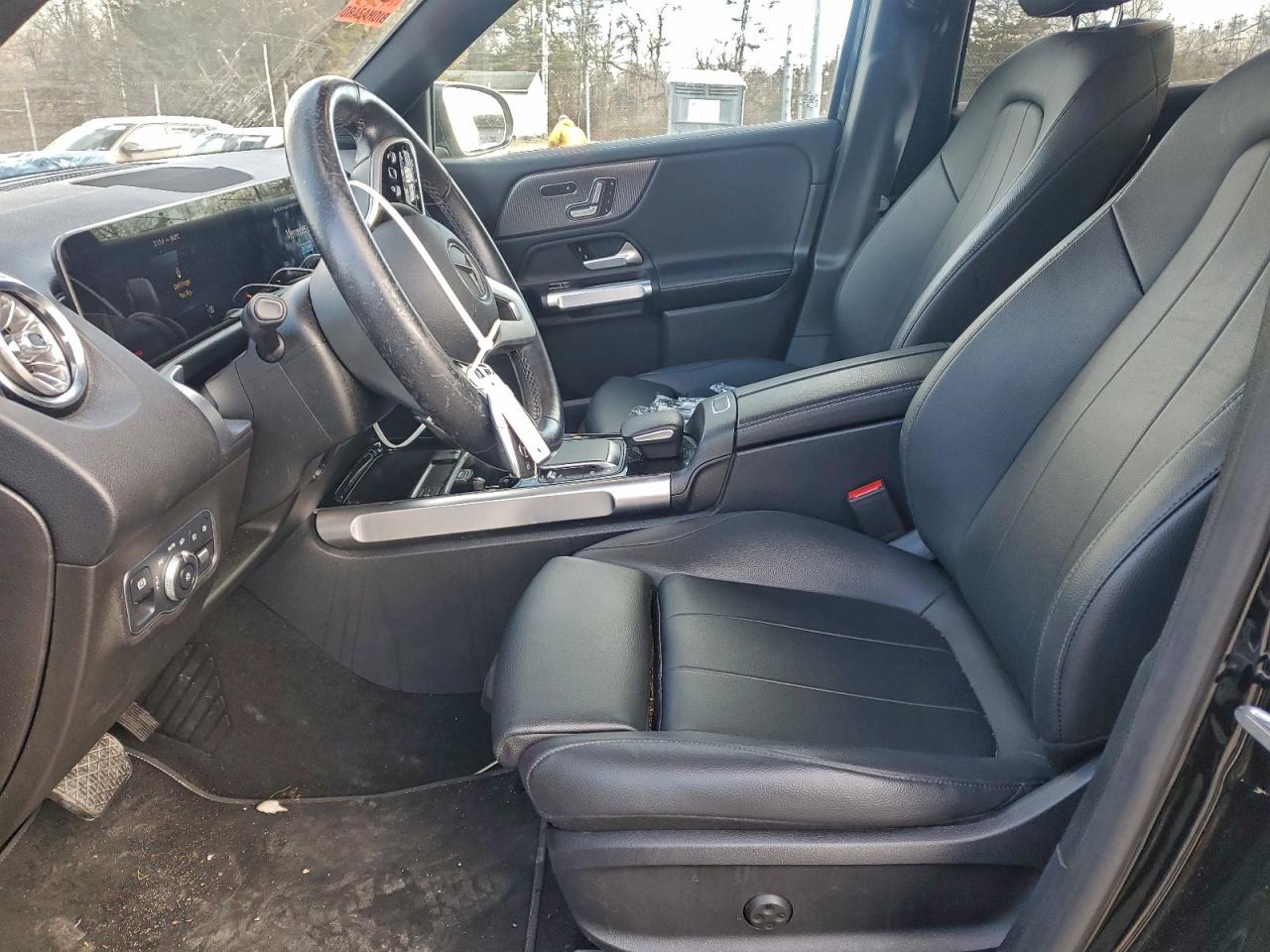 2021 MERCEDES-BENZ GLB 250 4MATIC photo 7