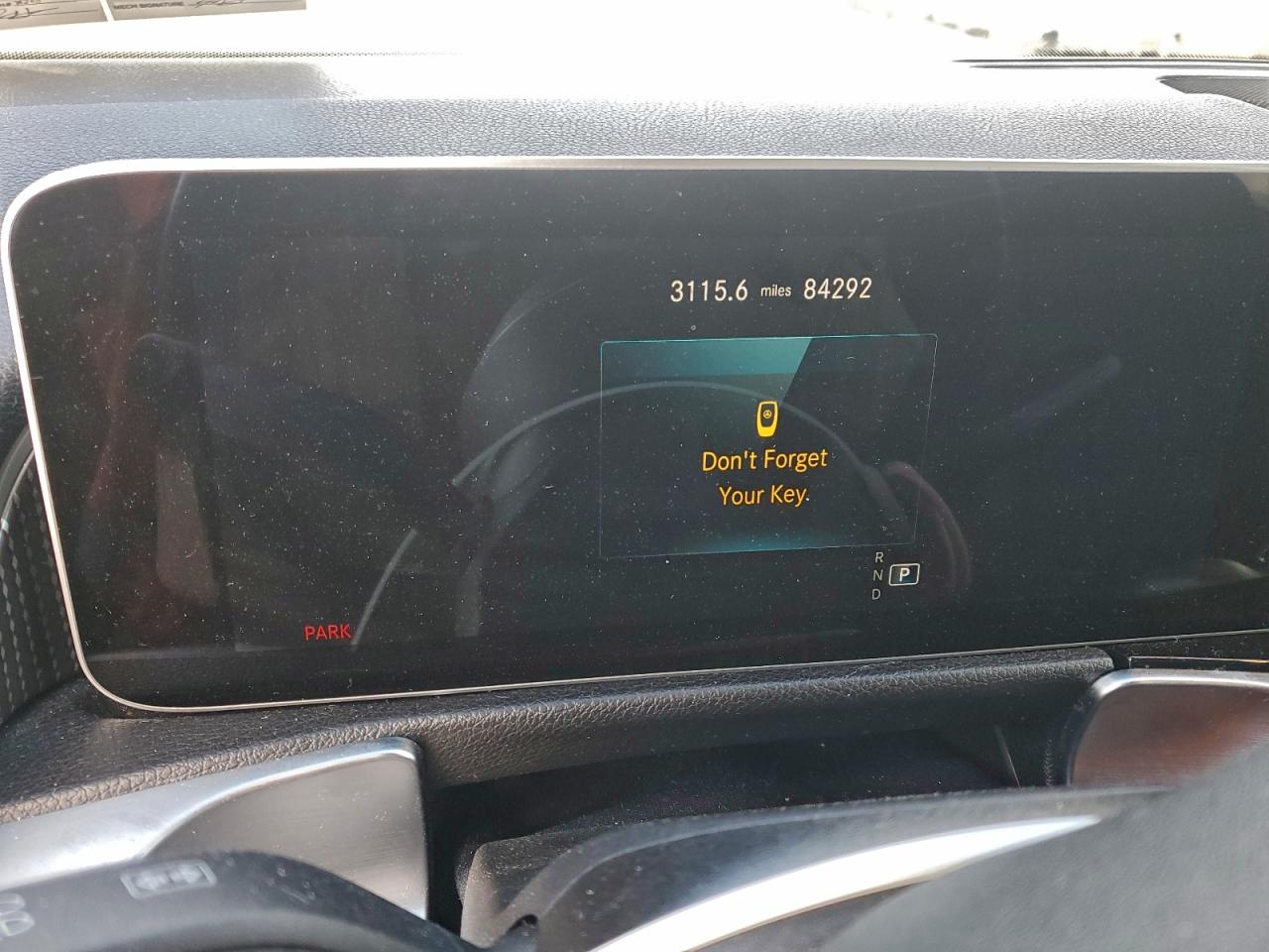 2021 MERCEDES-BENZ GLB 250 4MATIC photo 9