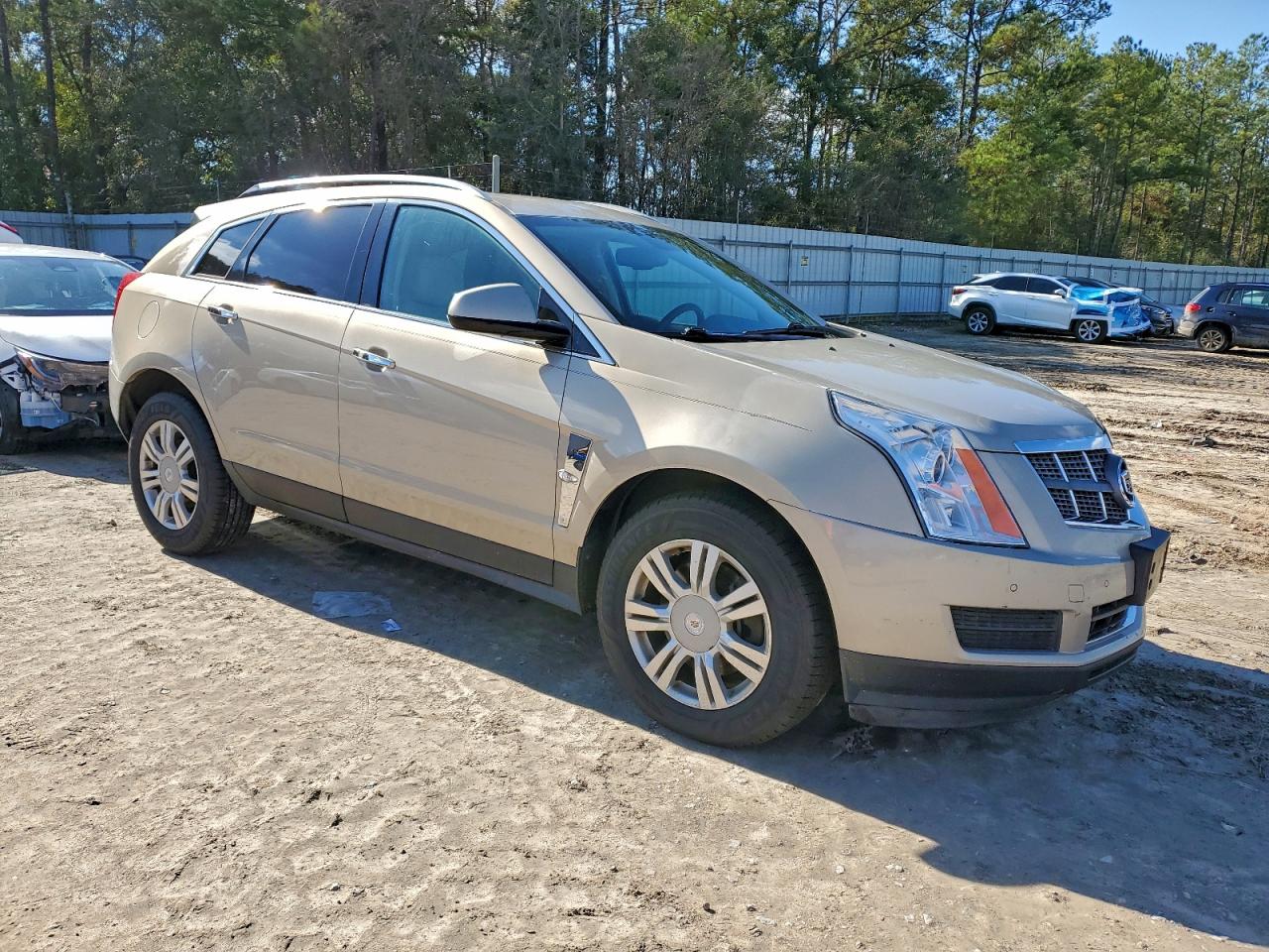 2012 CADILLAC SRX LUXURY COLLECTION photo 4