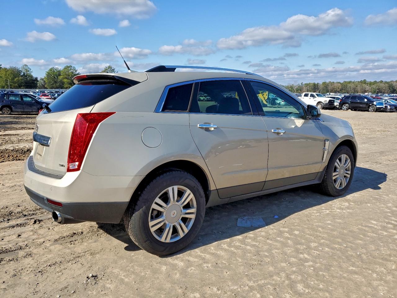 2012 CADILLAC SRX LUXURY COLLECTION photo 3