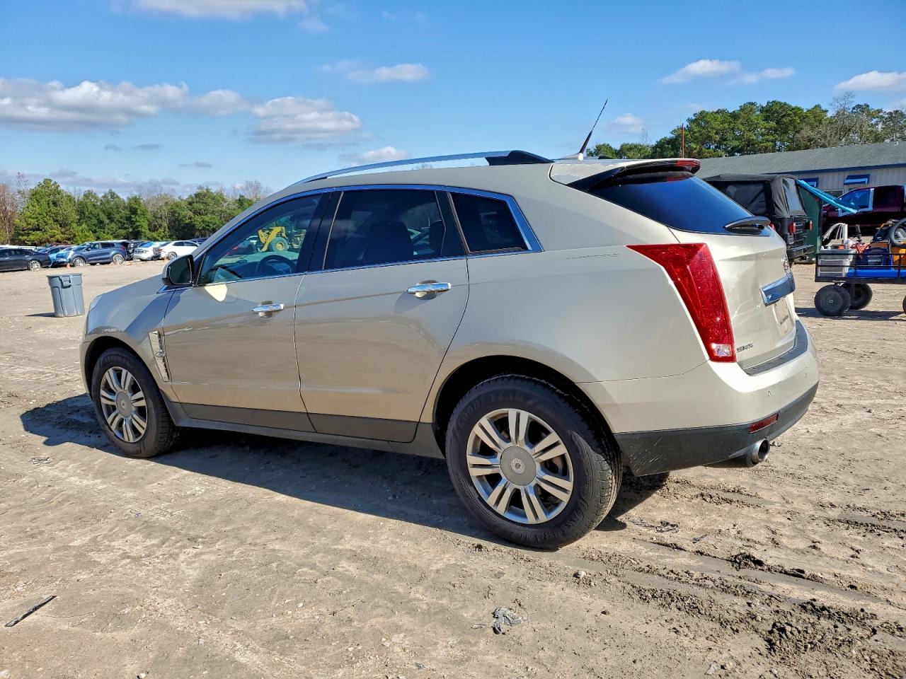 2012 CADILLAC SRX LUXURY COLLECTION photo 2