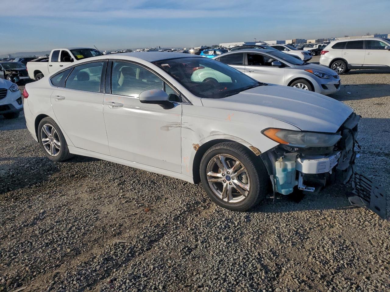 2018 FORD FUSION SE photo 4