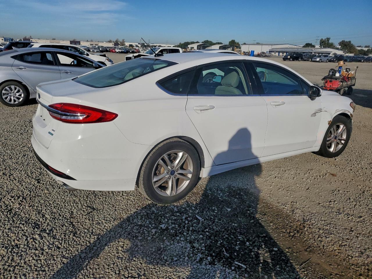 2018 FORD FUSION SE photo 3