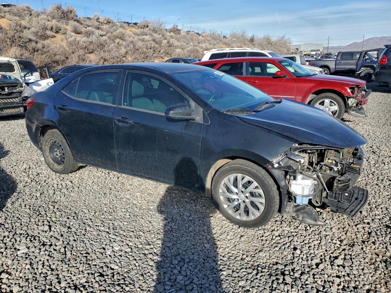 2017 TOYOTA COROLLA L photo 4