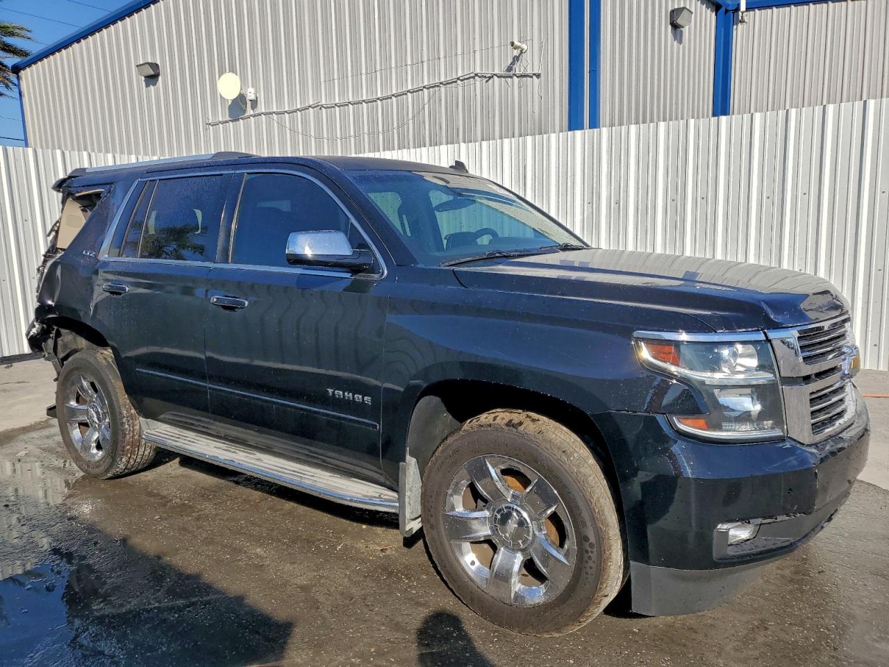2015 CHEVROLET TAHOE K1500 LTZ photo 4