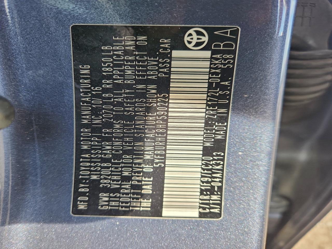 2017 TOYOTA COROLLA L photo 12