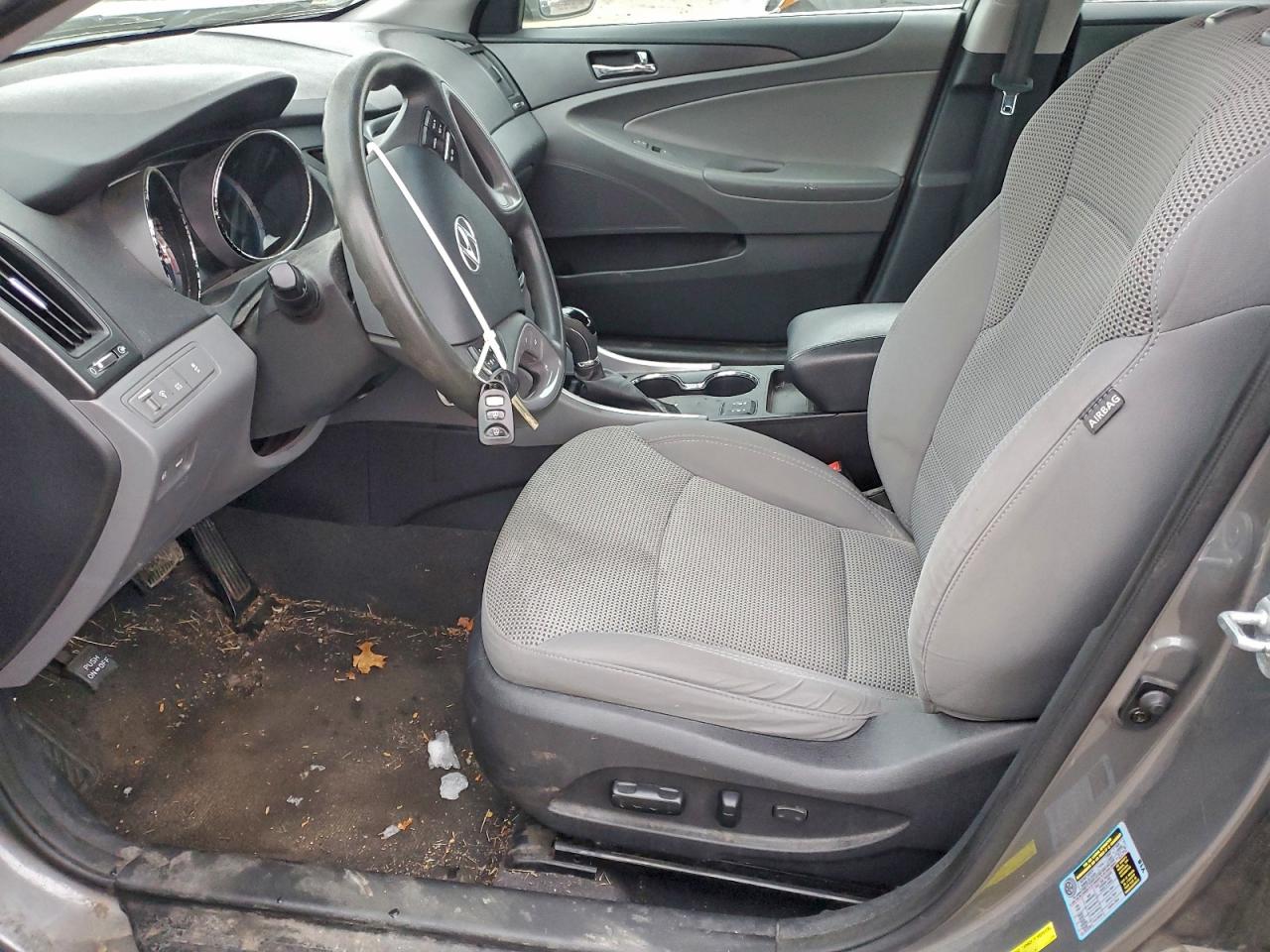 2013 HYUNDAI SONATA GLS photo 7