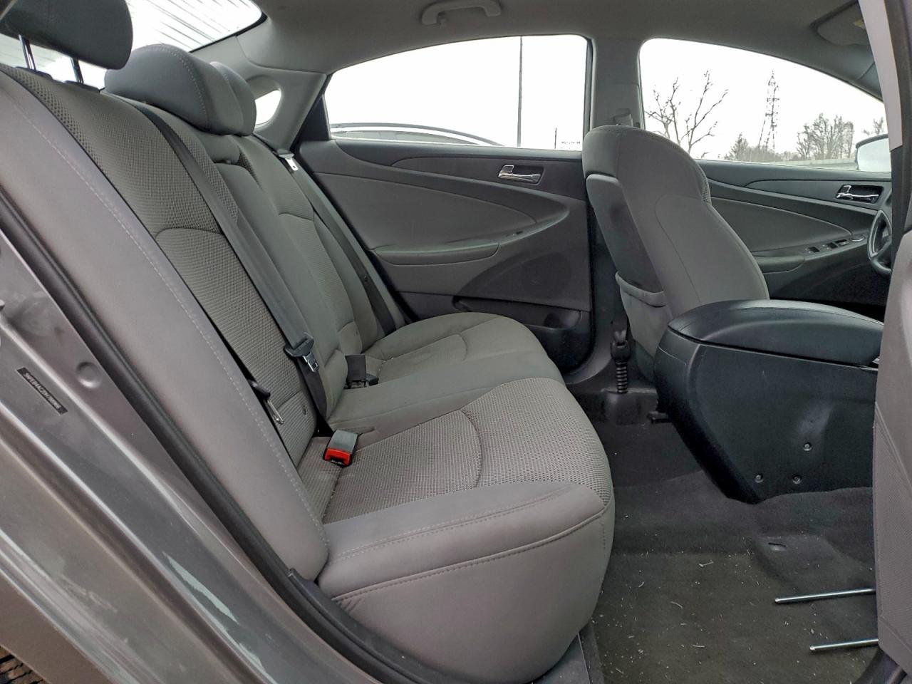 2013 HYUNDAI SONATA GLS photo 10