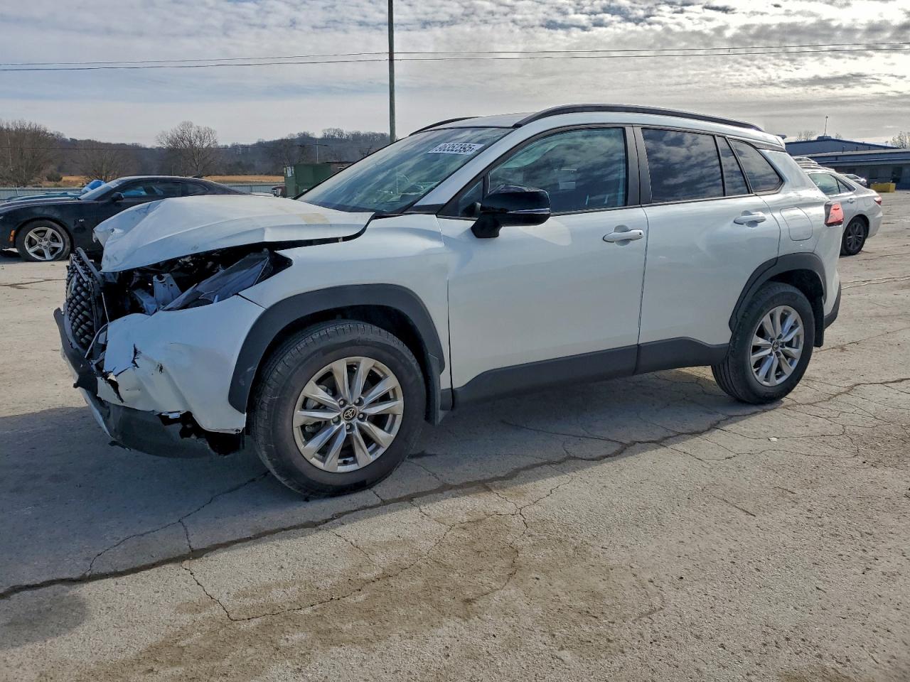 2025 TOYOTA COROLLA CROSS LE — FRONT END damage — photo 1