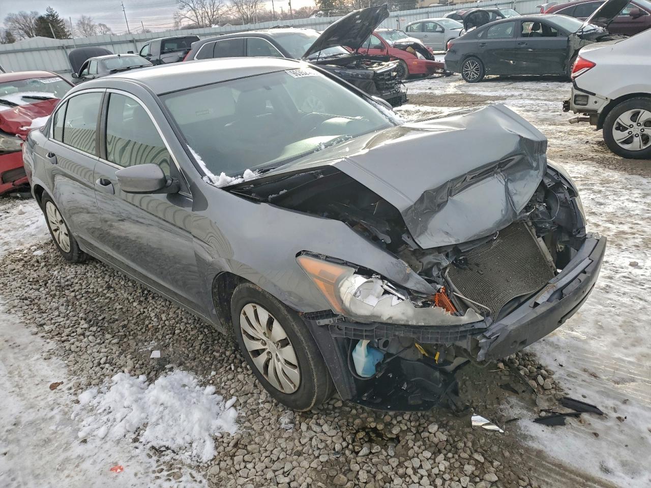 2010 HONDA ACCORD LX photo 4