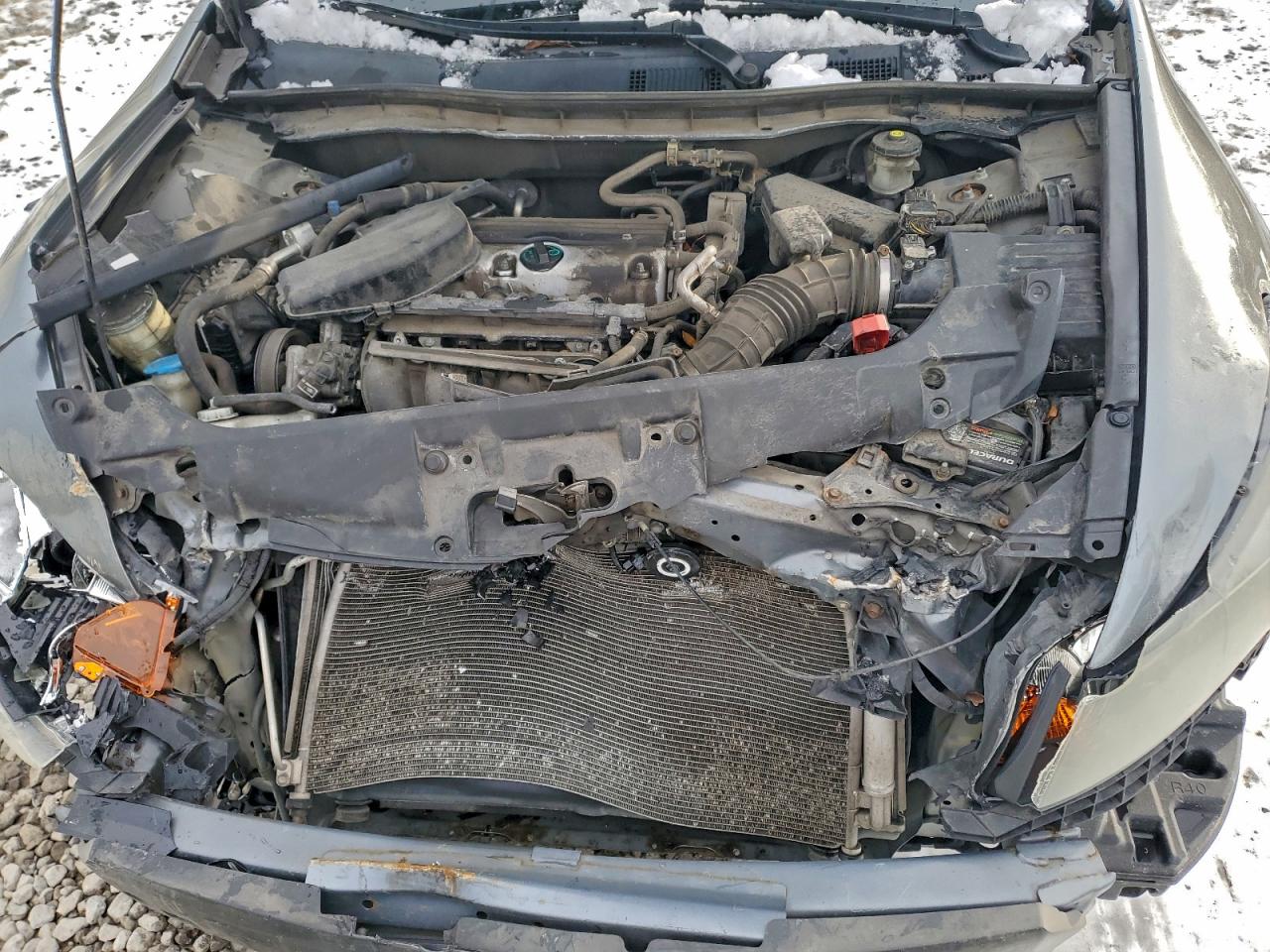 2010 HONDA ACCORD LX photo 11