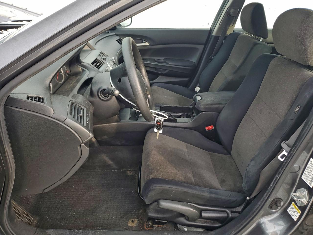 2010 HONDA ACCORD LX photo 7