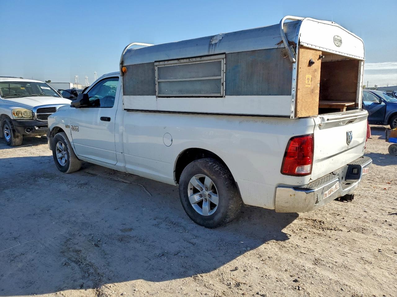 2013 RAM 1500 ST photo 4