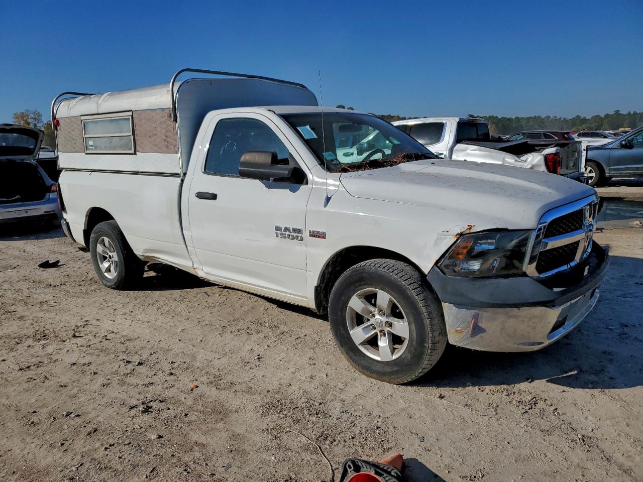2013 RAM 1500 ST photo 10