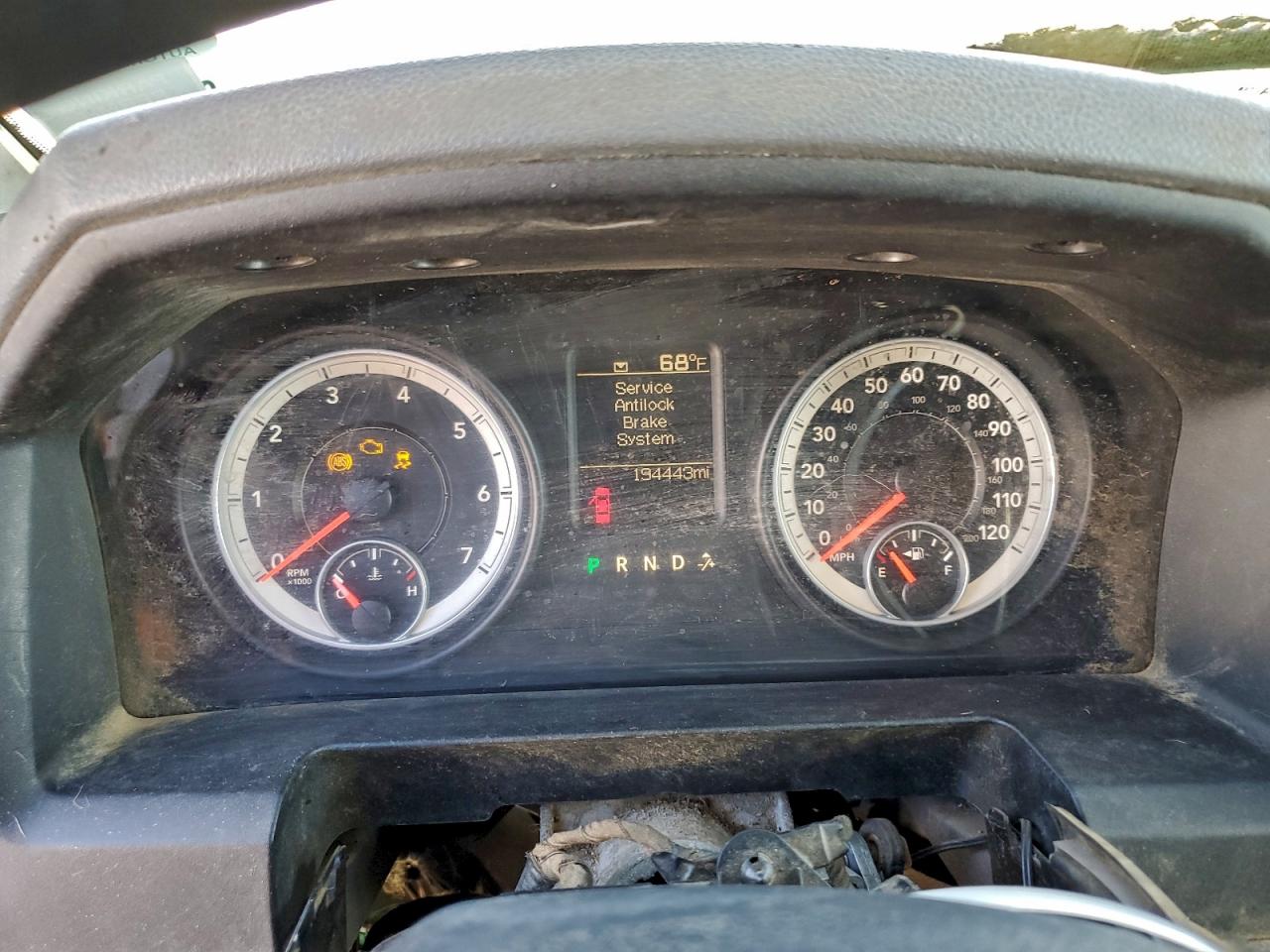 2013 RAM 1500 ST photo 25