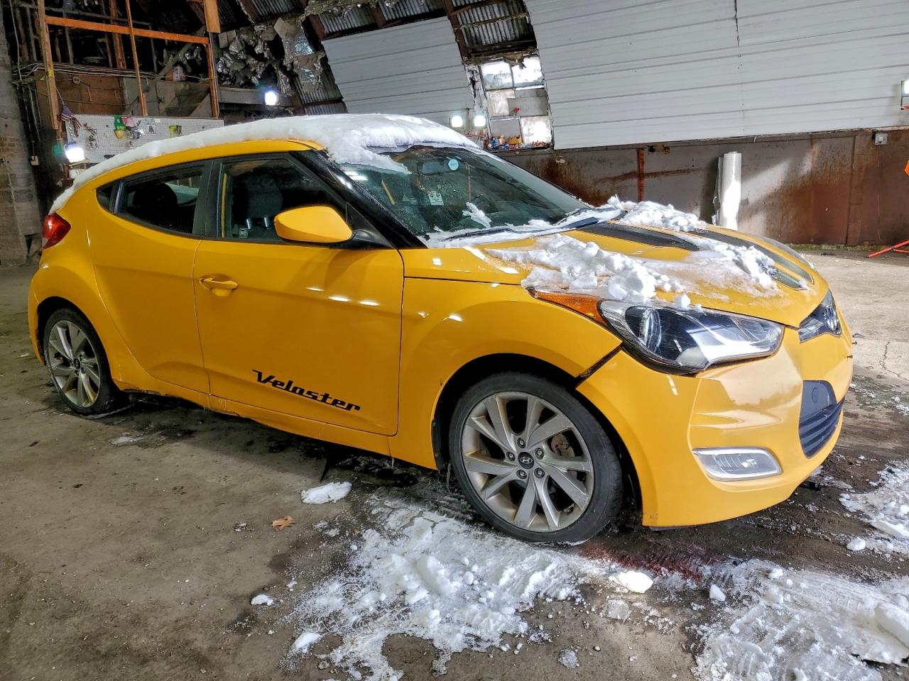 2017 HYUNDAI VELOSTER photo 7
