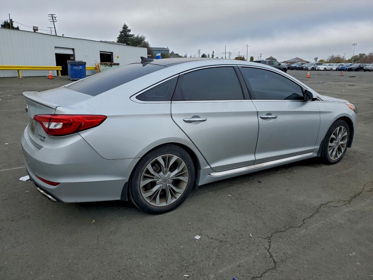 2015 HYUNDAI SONATA SPORT photo 7