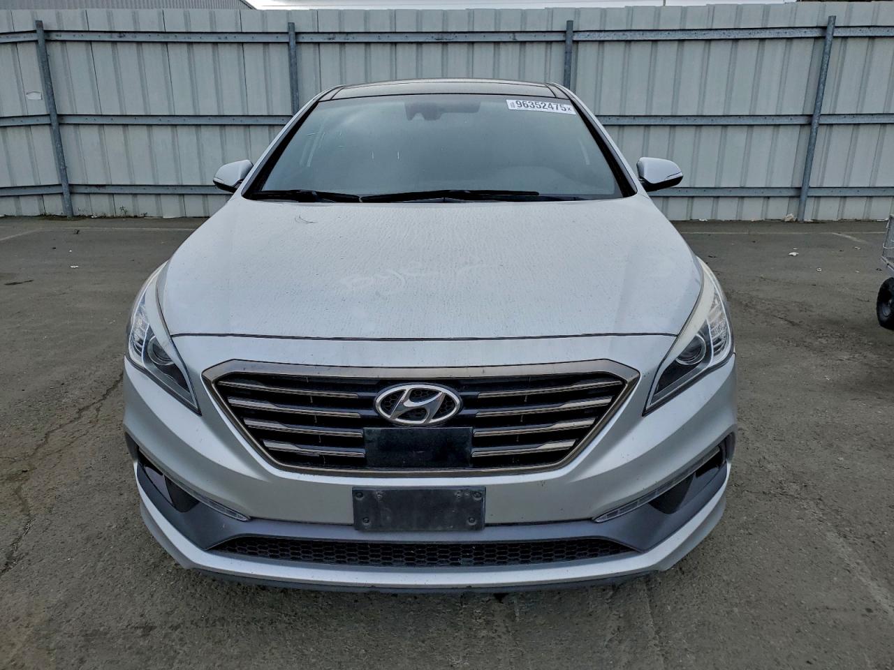 2015 HYUNDAI SONATA SPORT photo 13
