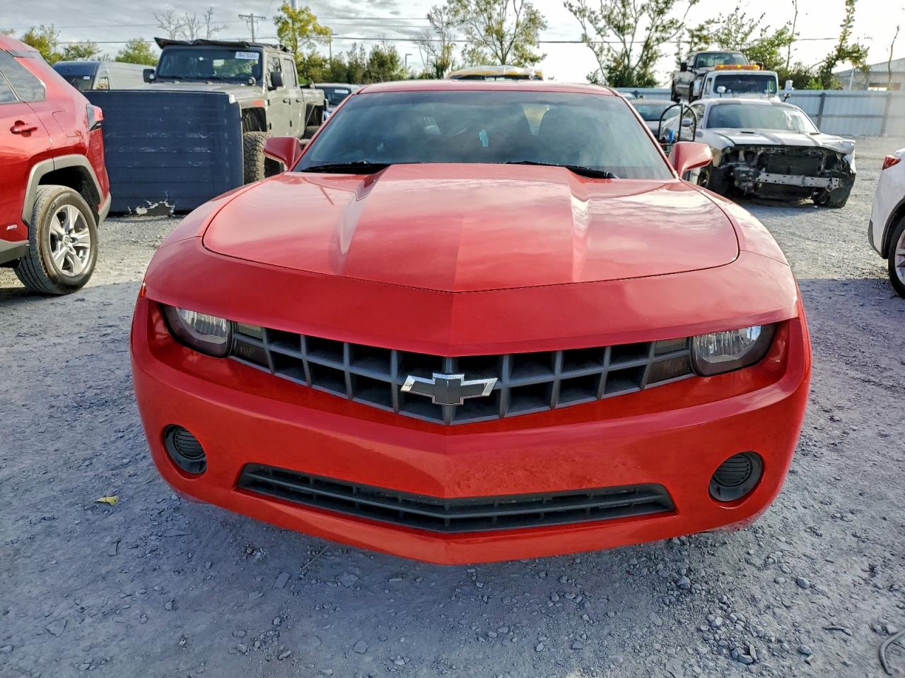2013 CHEVROLET CAMARO LS photo 13