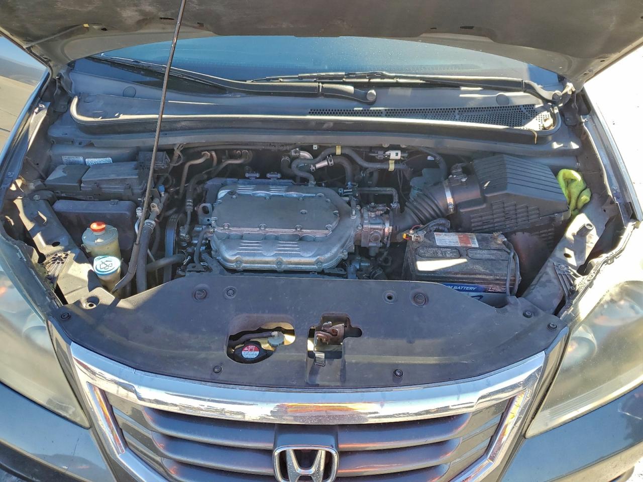 2010 HONDA ODYSSEY TOURING photo 23