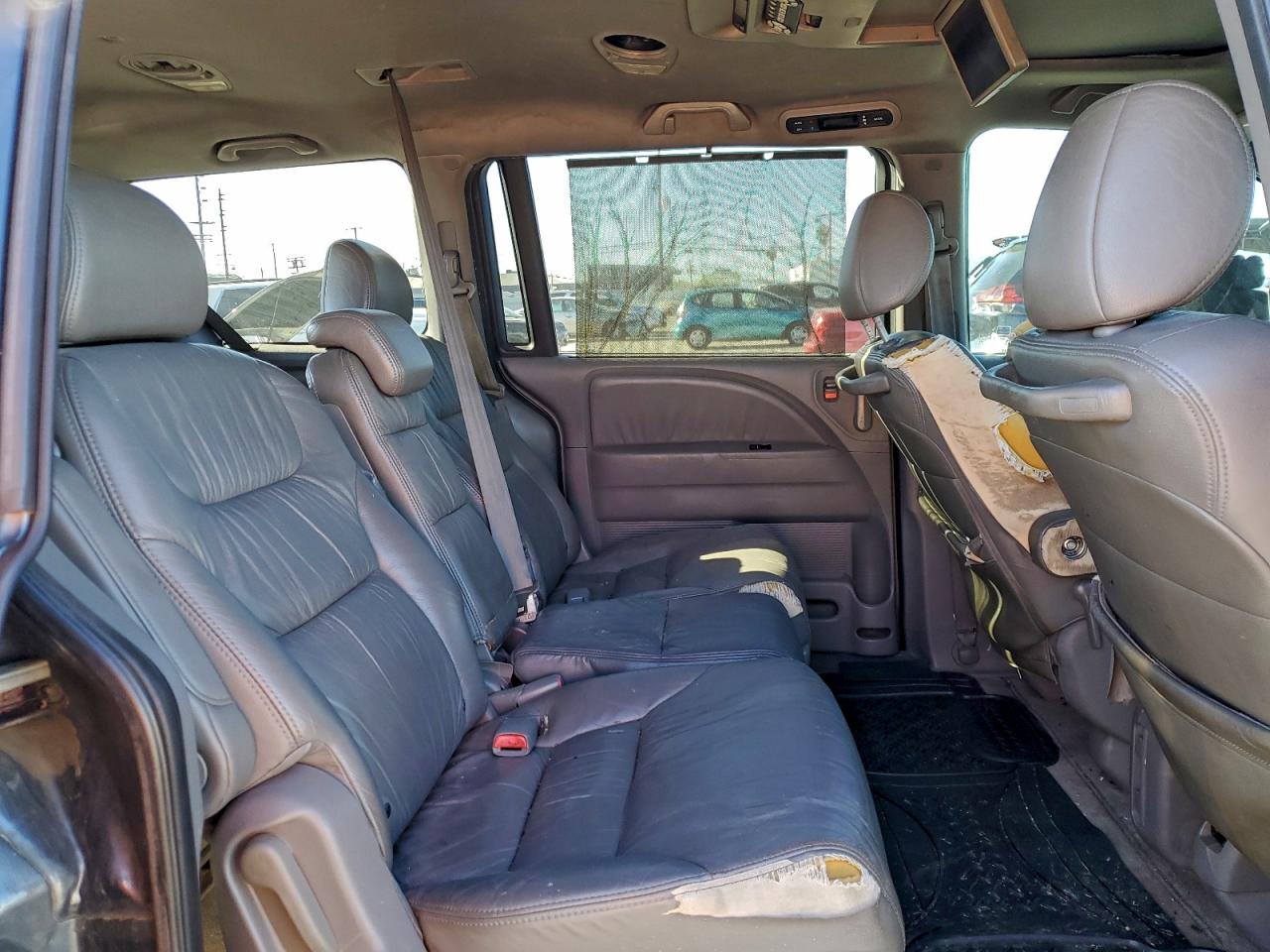 2010 HONDA ODYSSEY TOURING photo 21