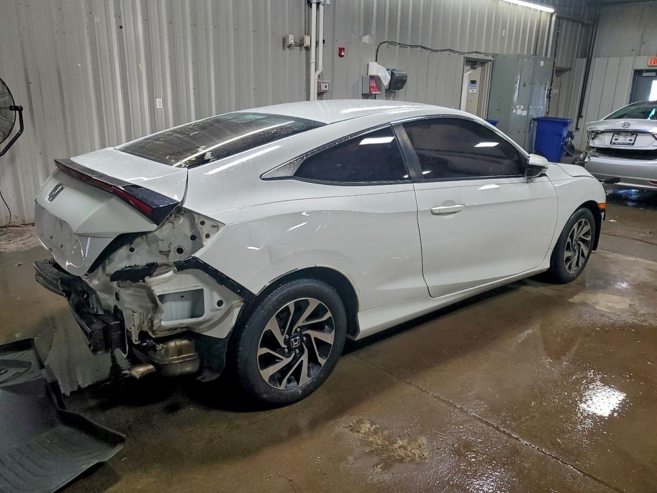2016 HONDA CIVIC LX photo 3