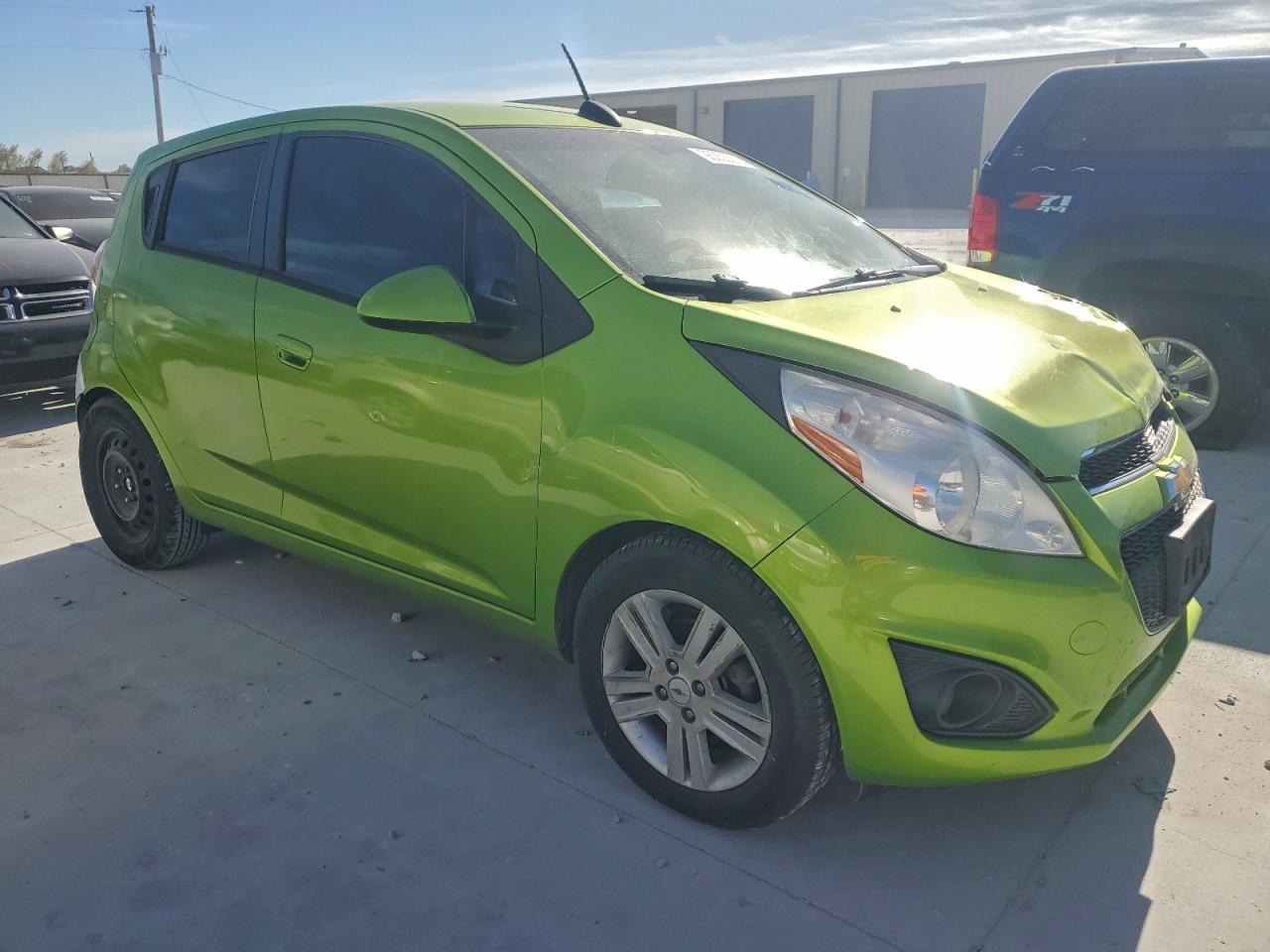 2015 CHEVROLET SPARK 1LT photo 4