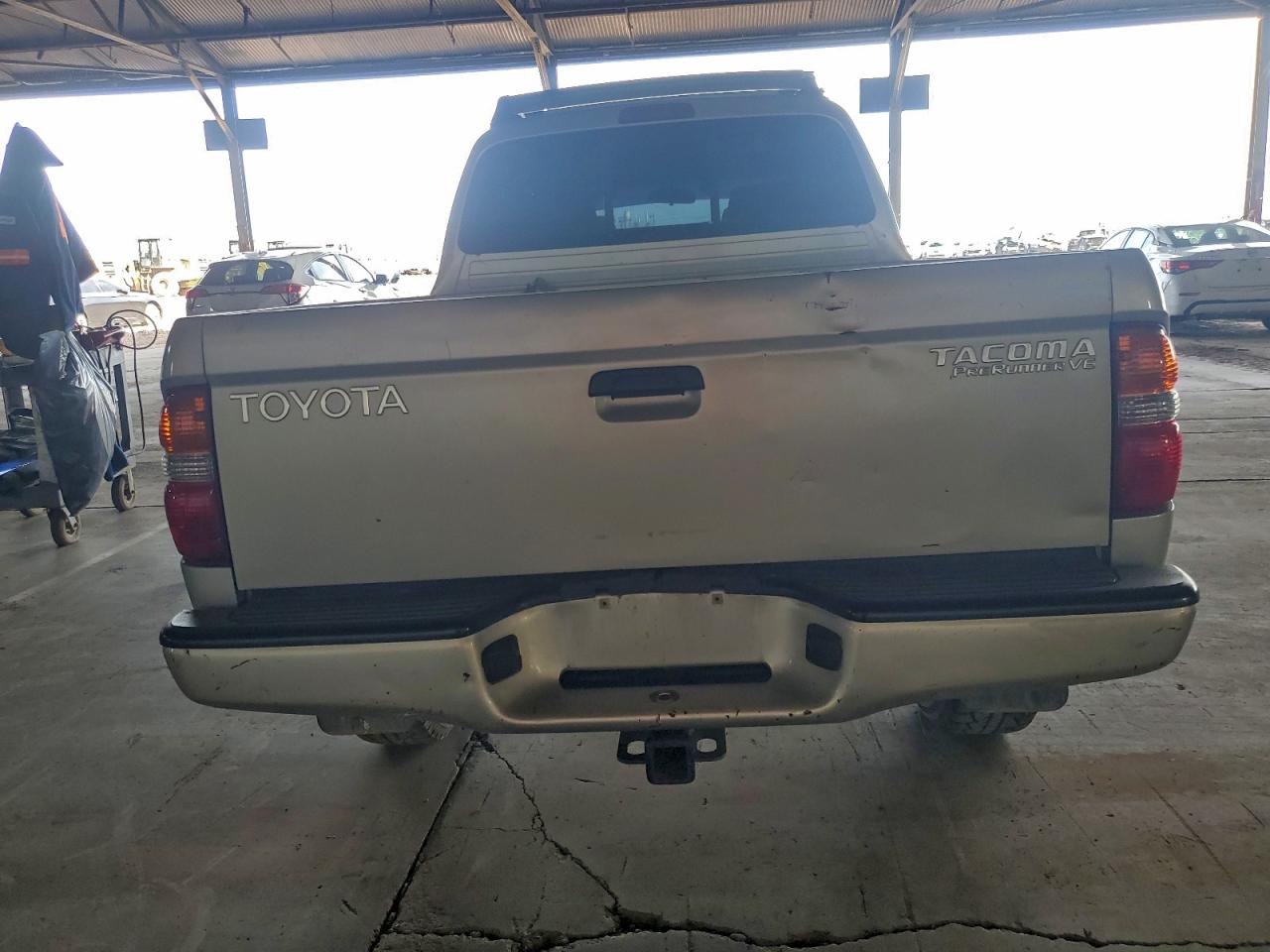 2002 TOYOTA TACOMA DOUBLE CAB PRERUNNER photo 6
