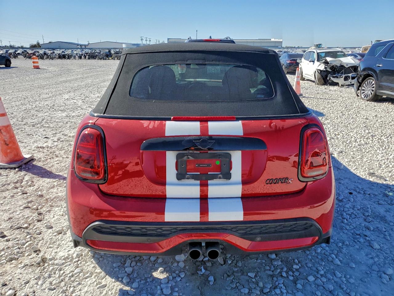 2024 MINI COOPER S photo 6