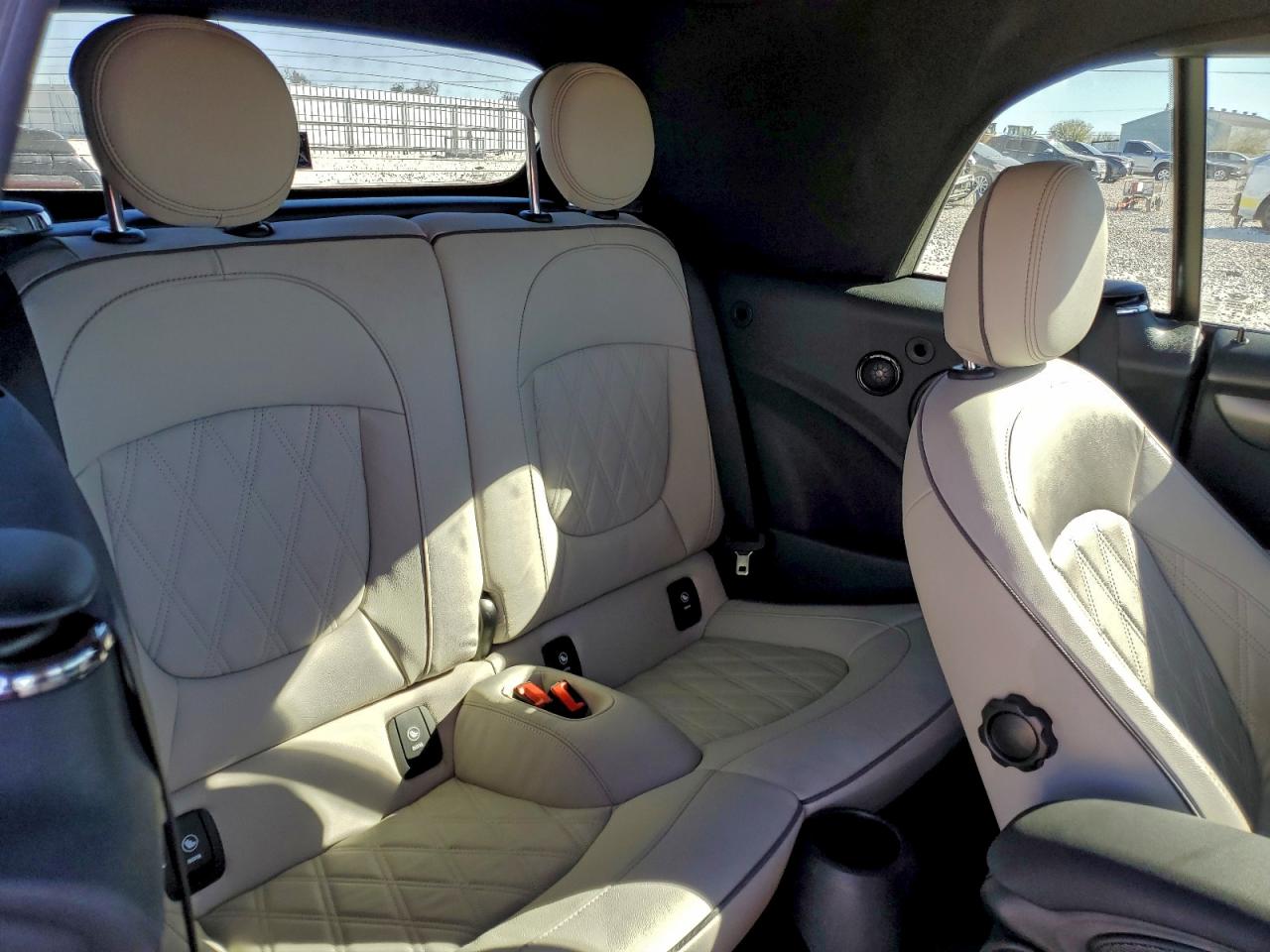 2024 MINI COOPER S photo 10