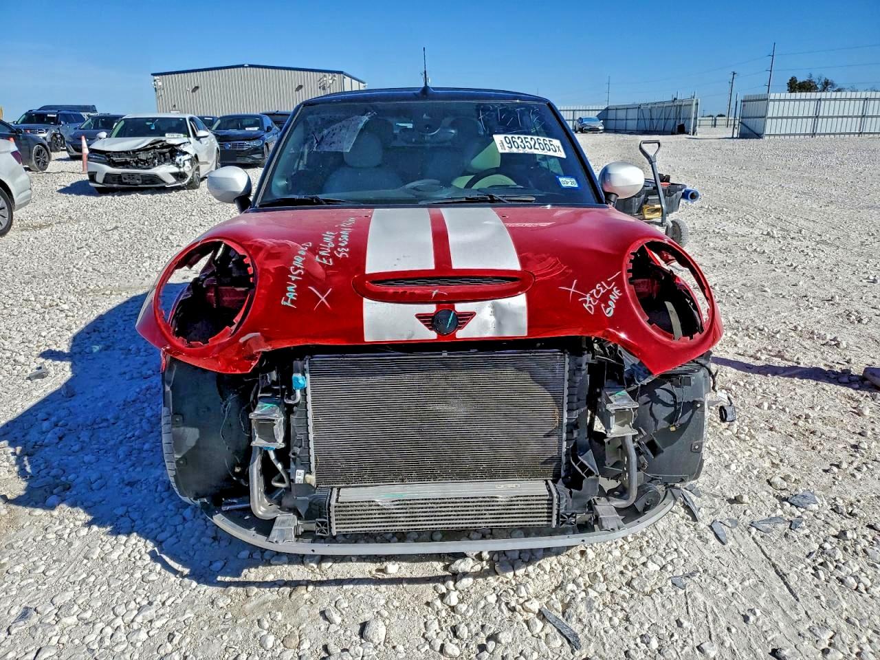 2024 MINI COOPER S photo 5