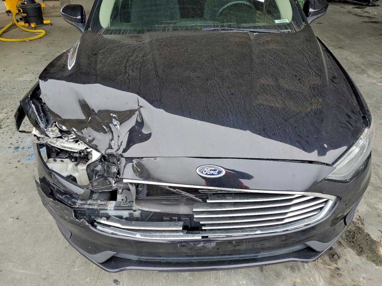 2019 FORD FUSION SE photo 11