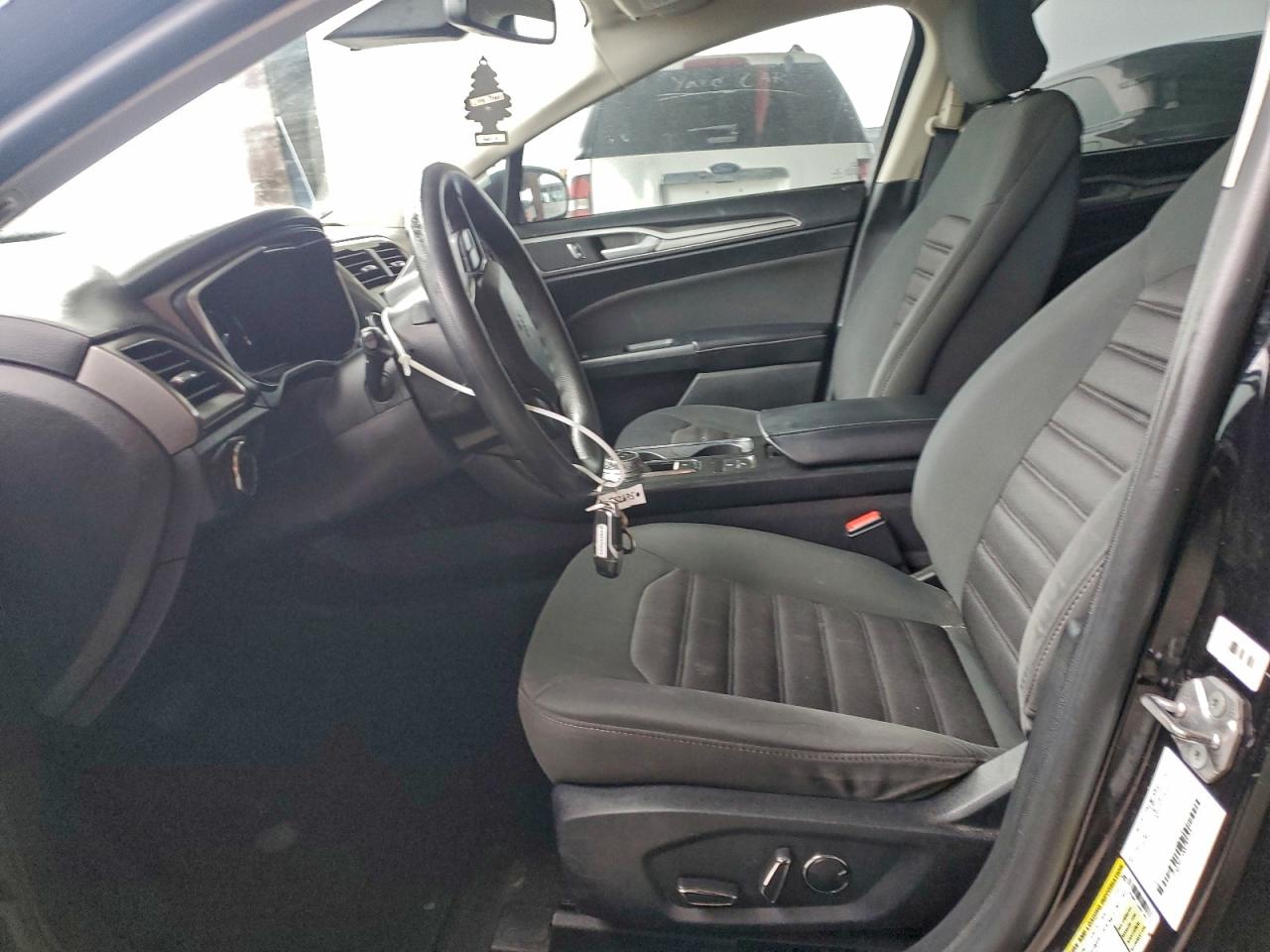 2019 FORD FUSION SE photo 7