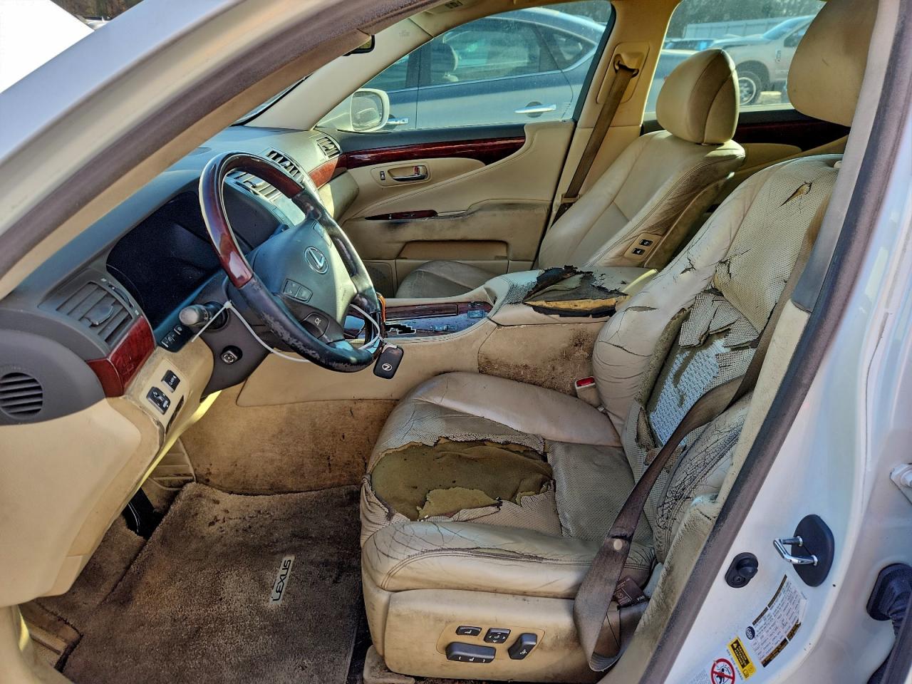 2007 LEXUS LS 460 photo 13